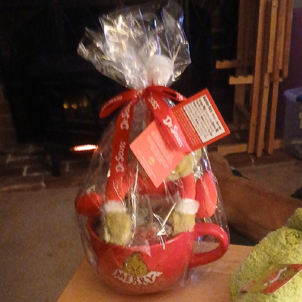 Dr. Seuss Red Mug with Plush Gift Set